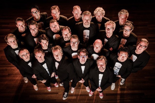 Licks and Brains Big Band (Olanda)